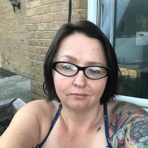 Meet your Posher, Tina